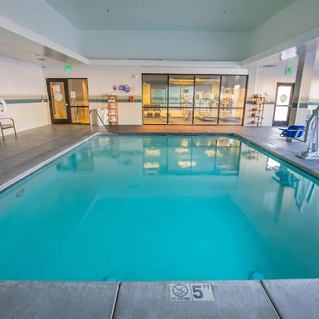 Courtyard By Marriott Merced Bagian luar foto